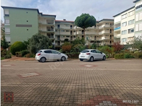 HAMDİ EMLAKTAN ÇURA DA SAHİLE 50 M.DE 1.KAT 2+1 YAZLIK DAİRE