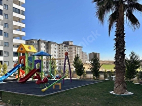 SEVGİ ÇİÇEKTEN BEŞTEPE/BÖLGESİNDE SATILIK 3,5+1 LÜKS DAİRE