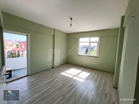 çayırova emek mh. 3+1 daire 140m2 75 m2 toprak tapulu satılık