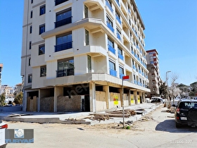 PENDİK EROL KAYA CADDESİNDE KİRALIK EMSALSİZ MAĞAZA DÜKKAN