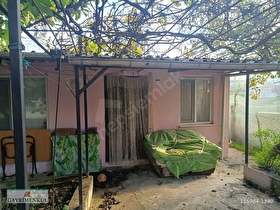 Bursa Mudanya Esence Mah Eşkel sahilinde satılık müstakil ev