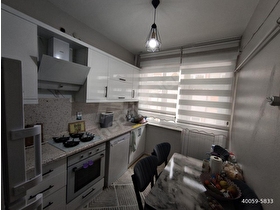 📣 KARAMANOĞLU EMLAKTAN VALİDE SULTANDA BAKIMLI DAİRE