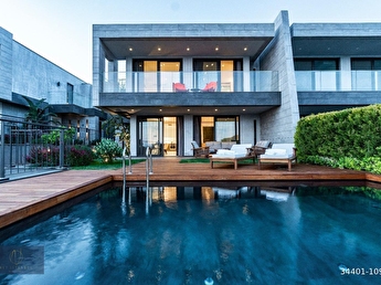 Bodrum Marina Manzarali Ozel Havuzlu Kiralik Luks Villa Hurriyet Emlak