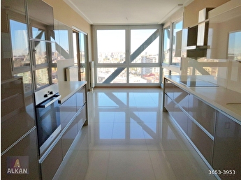 park oran yenilerde yuksek kat bos 4 1 orman ve sehir manzarali 3653 3953 hepsi emlak