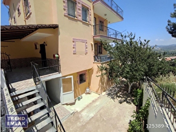 kusadasi kiralik bos yazlik karaova mahallesi efes evleri 125389 77 hepsiemlak