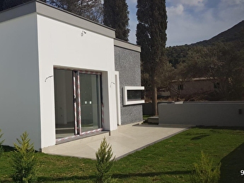 Favori Den Turgutreis Merkezde Tek Katli Mustakil Villa 3 1 Hurriyet Emlak