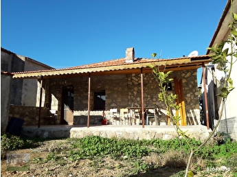 izmir urla satilik koy evi