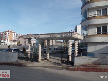 elit evler sitesinde 136 m2 3 1 5 kat satilik luks daire 68869 79 hepsiemlak