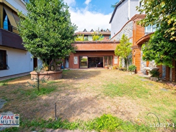 kadikoy kosuyolu konut ve isyeri iki parsel satilik mustakil ev 116017 143 hepsiemlak