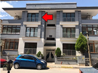 Bahcelievler 100 Yil Cd Yani Mevkii Yerde 3 1 110 M2 Lux Son Kat Hurriyet Emlak