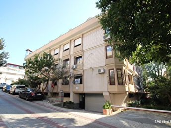 Florya Caddesi Nde Yuksek Giris 3 1 150 M2 Daire Hurriyet Emlak