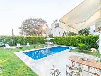 Bodrum Kadikalesi Nde Satilik Tam Mustakil Villa Hurriyet Emlak