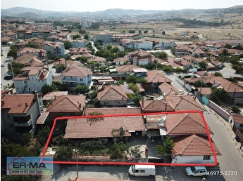 kula da 450 m2 arsa uzerinde satilik bahceli 2 mustakil ev 46975 1220 hepsiemlak