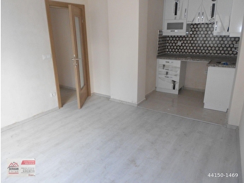 bayrampasa orta mah sifir 2 kat 2 1 kombili 70 m kare acik mutfak 44150 1469 hepsiemlak
