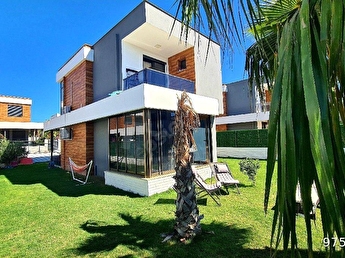 cesme satilik konut ev fiyatlari hepsiemlak