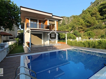 marmaris icmelerde satilik ev