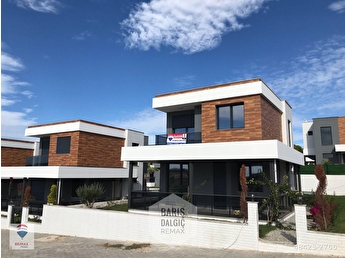 cesme nin en huzurlu noktasi ildir da satilik 3 1 kose villa 48423 2766 hepsiemlak