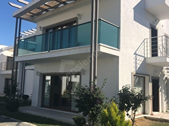 Bodrum Bahcelievler De Plajli Sitede Denize Sifir Kiralik Daire Hurriyet Emlak