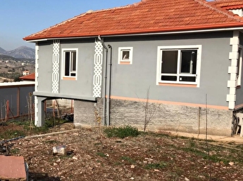 Yagiz Emlak Tan Dagbelin De 2 1 Mustakil Yayla Evi 102121 647 Hurriyet Emlak