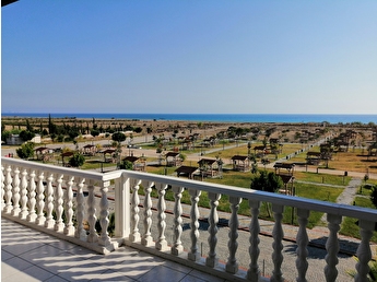 Antalya Kumluca Bey Konak Sitesinde Gunluk Kiralik Esyali Villa Hurriyet Emlak