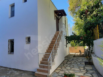 bodrum marinaya ve askeri kampa cok yakin 2 1 bahceli daire 3463 2167 hepsiemlak