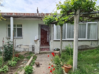 soylu dan 721m2 arsa uzerinde meyva bahceli mustakil keyfe keder 65073 970 hepsiemlak