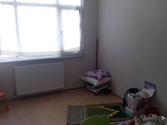 sahibinden kurtaga cesmesi sokakta satilik daire 2 1 105 m2 0 38080809 hepsiemlak