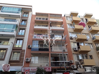 Emlak Ofisinden 2 1 85 M Kiralik Daire 2 350 Tl Ye Sahibinden Com Da 696351077