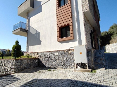 Ipek Yolunda 10 Donum Arazi Vine Simsek Yatirim