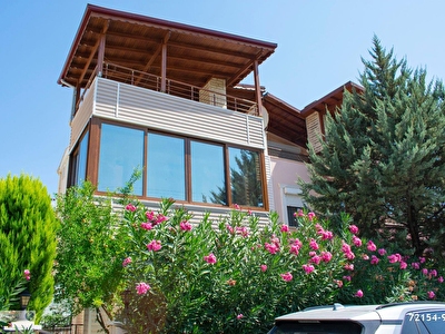 canakkale ayvacik satilik mustakil ev