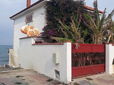 Guzelbahce Kiralik Mustakil Ev Fiyatlari Ilanlari Hurriyet Emlak