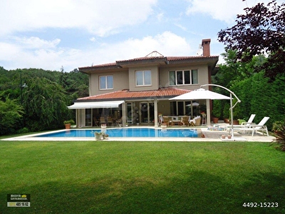 28 000 000 tl eyup kemerburgaz da a plus 5 2 satilik villa