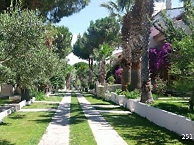 Çeşme Yalı