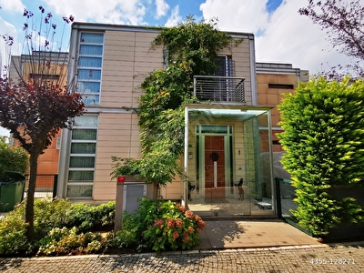 Istanbul Satilik Villa Fiyatlari Havuzlu Luks Villa Ilanlari Hurriyet Emlak