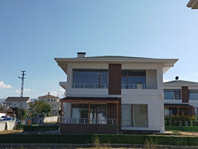 kayseri tavlusun da satilik bahceli ev