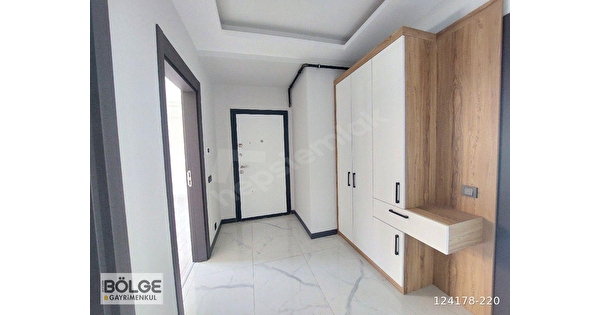 ATA MAH DE ÇEVRE BULVARINA YAKIN SATILIK AYRI MUTFAK GENİŞ 2 1 SIFIR