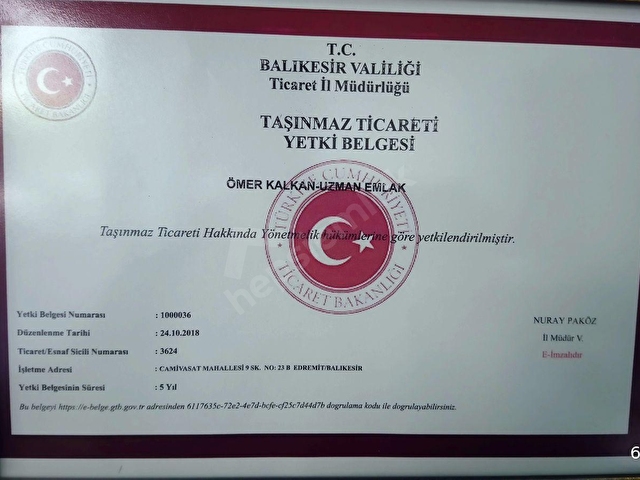 Bostanci Burhaniye Arasi D 230 Asfalt Cepheli Arsa Ve Arazi 6579 2119 Hurriyet Emlak
