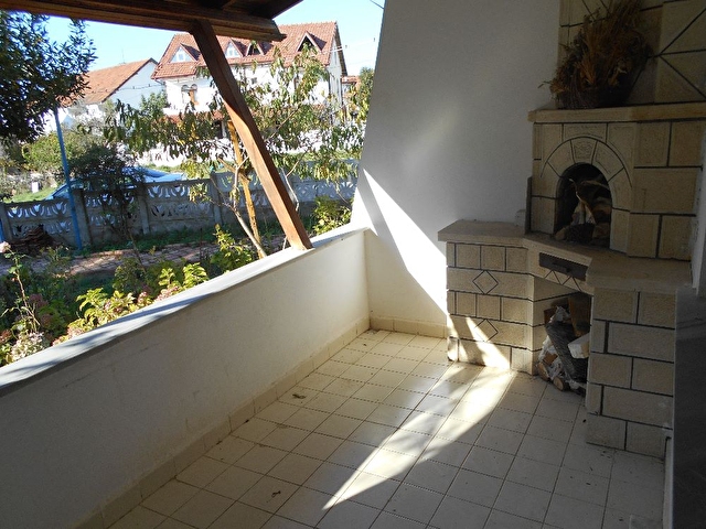 kefken cebeci mavi esinti sitesinde 150m2 triplex 4064 301 hurriyet emlak