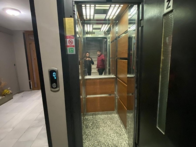 Satılık Daire Lalaşahin Sokak 3+1 140 Net M2