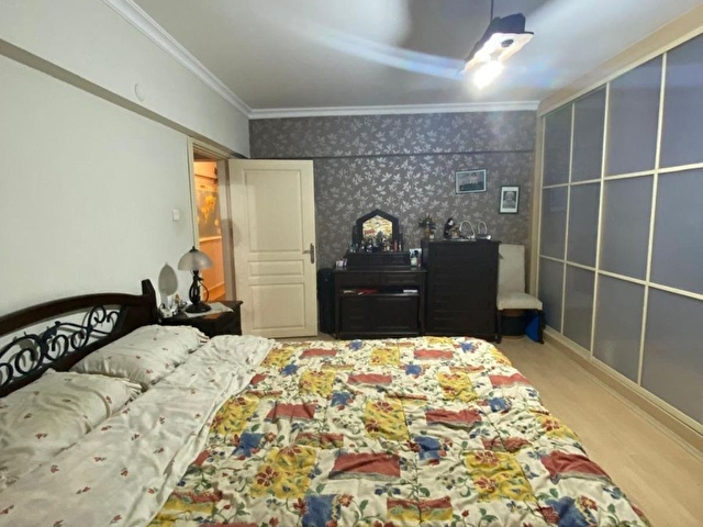 Satılık Daire Lalaşahin Sokak 3+1 140 Net M2
