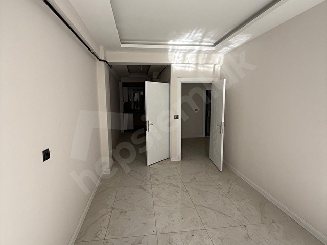 Çarşı Merkezde kiralık ULTRA LÜKS OFİS - Görsel 4