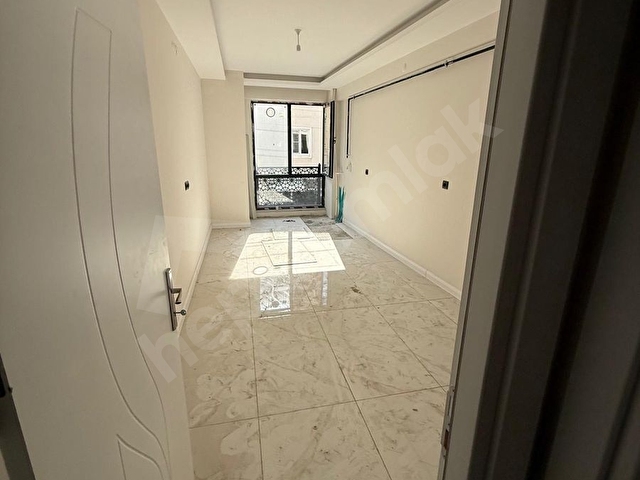 Çarşı Merkezde kiralık ULTRA LÜKS OFİS - Görsel 6
