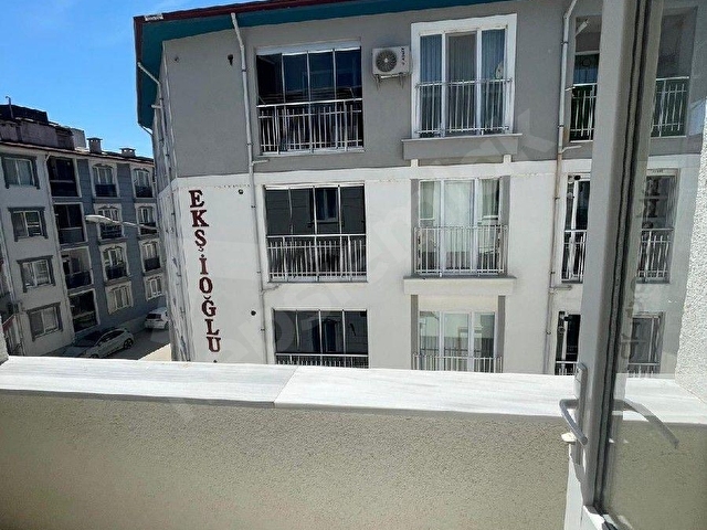 ABDURRAHMAN MAHALLESİ 2+1 ARA KAT GENİŞ ÇİFT BALKON ÖN CEPHE KÖŞE DAİRE - Görsel 22