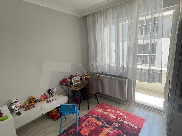 ABDURRAHMAN MAHALLESİ 2+1 ARA KAT GENİŞ ÇİFT BALKON ÖN CEPHE KÖŞE DAİRE - Görsel 25