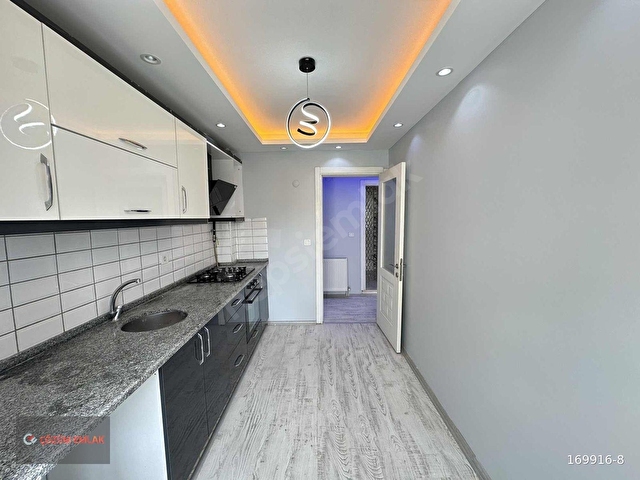 ÇÖZÜM EMLAKTAN MURADİYEDE İSTASYON CİVARI 2+1 K.MUTFAK DAİRE - Görsel 12