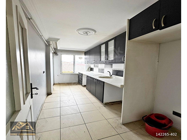 ESENYURT MEYDANA HASTAHANEYE AVM YE YAKIN 2+1 SATILIK DAİRE - Görsel 3