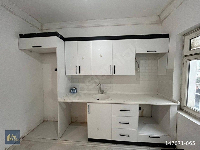 SAMSUN İLKADIM KADİFEKALE MAHALLESİNDE KAT TAPULU İÇİ YAPILI 2+0 SATILIK DAİRE - Görsel 12