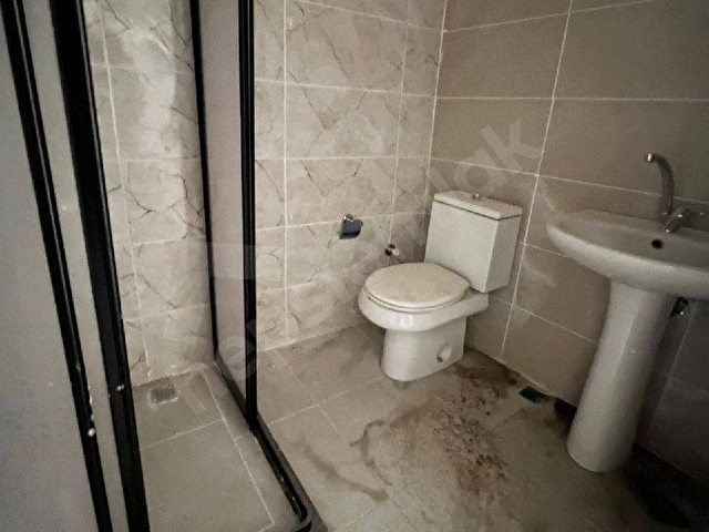 SAMSUN İLKADIM KADİFEKALE MAHALLESİNDE KAT TAPULU İÇİ YAPILI 2+0 SATILIK DAİRE - Görsel 17