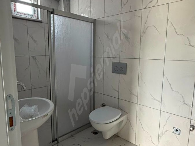 ÖZ GAYE EMLAKTAN DEVELİ REŞADİYE MAHALLESİNDE SATILIK SIFIR DAİRE - Görsel 5