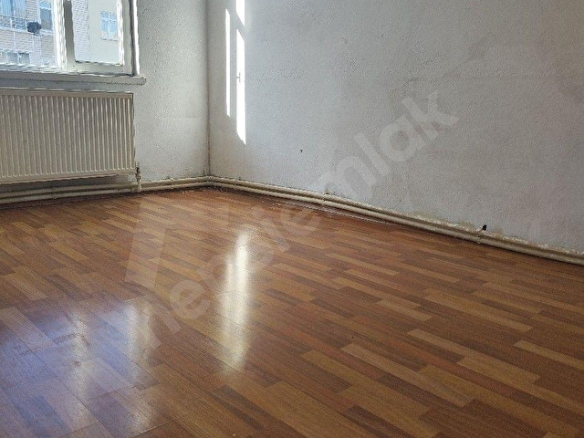 POLATLI KURTULUŞ MAH. ELİF MARKET YANI 3+1/115M² BİRİNCİ KAT DAİRE - Görsel 3